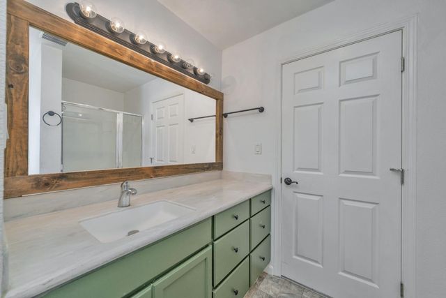 6335 Pollock Ave, El Dorado, CA 95623