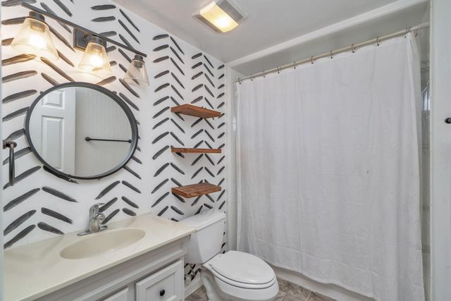 6335 Pollock Ave, El Dorado, CA 95623