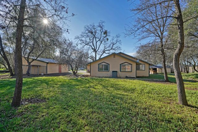 6335 Pollock Ave, El Dorado, CA 95623