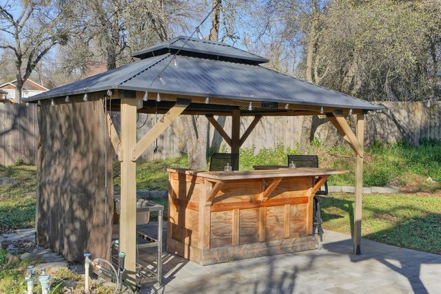 6335 Pollock Ave, El Dorado, CA 95623