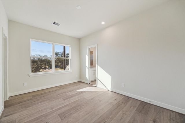 3925 Willowbend Point Drive, Houston, TX 77025