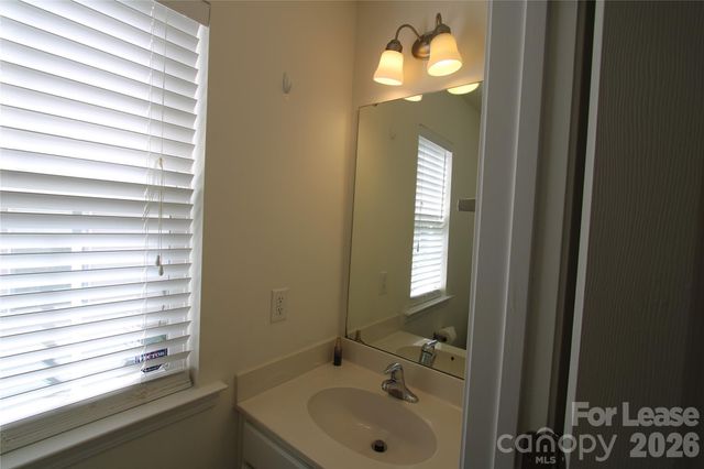 11118 Cypress View Drive, Charlotte, NC 28262