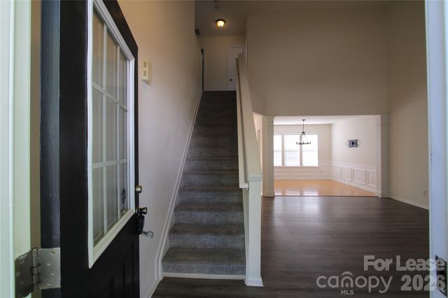 11118 Cypress View Drive, Charlotte, NC 28262
