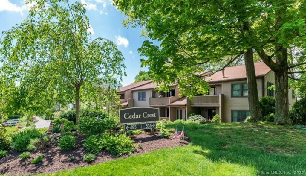 495 Vincellette Street 12, Bridgeport, CT 06606