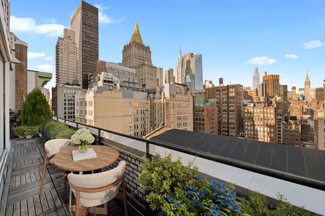 118 E 25TH Street PH, New York City, NY 10010