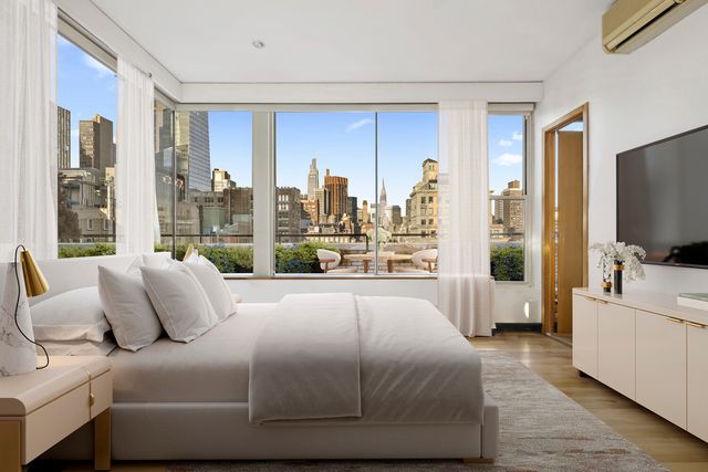 118 E 25TH Street PH, New York City, NY 10010