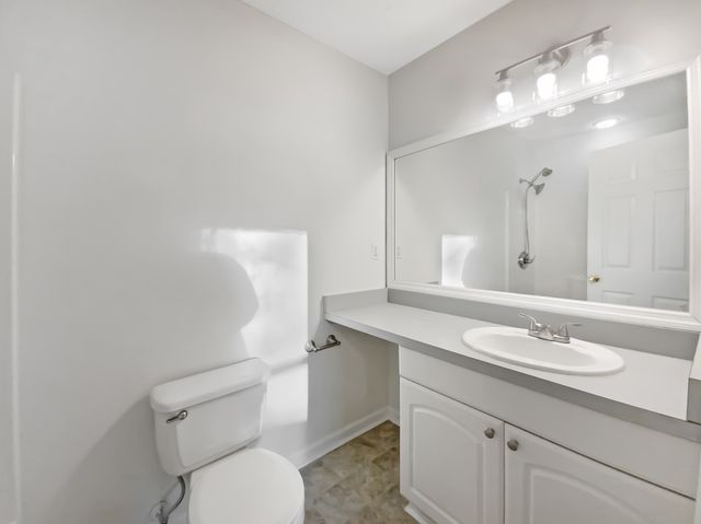 1230 Chapmansboro Rd, Chapmansboro, TN 37035