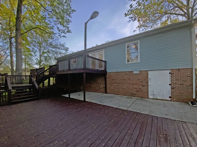 1230 Chapmansboro Rd, Chapmansboro, TN 37035
