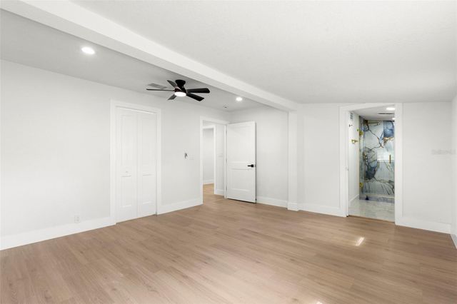 5501 N ALBANY AVENUE, Tampa, FL 33603