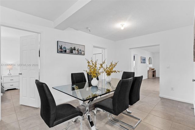 1430 NE 11th St 1430, Homestead, FL 33033