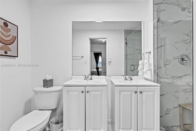 1430 NE 11th St 1430, Homestead, FL 33033