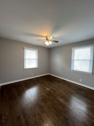 2950 Ashland City Rd, Clarksville, TN 37043