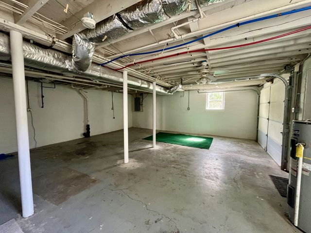 2950 Ashland City Rd, Clarksville, TN 37043