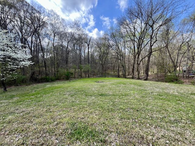 2950 Ashland City Rd, Clarksville, TN 37043