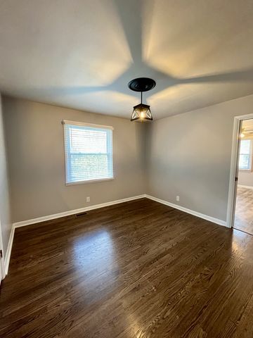 2950 Ashland City Rd, Clarksville, TN 37043