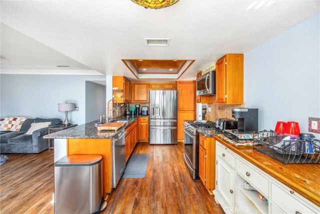 6592 San Benito, Rancho Cucamonga, CA 91701