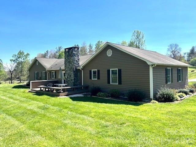 3558 Playmore Beach Road, Lenoir, NC 28645