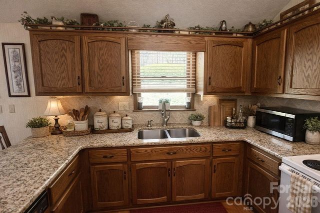 3558 Playmore Beach Road, Lenoir, NC 28645
