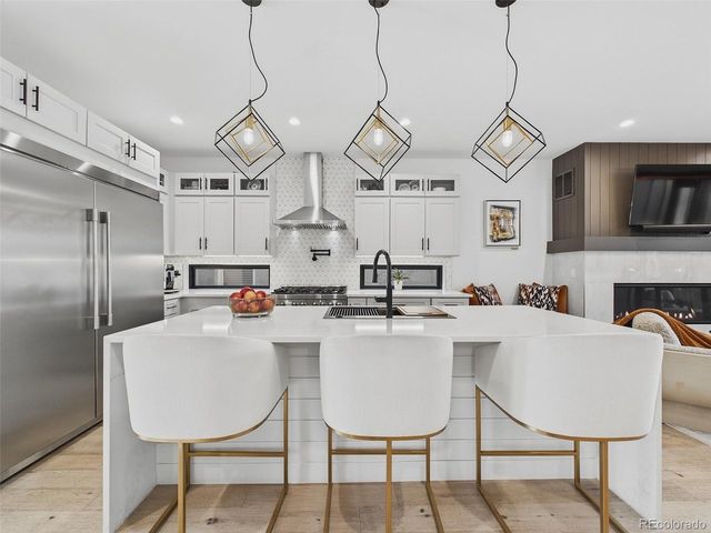 1286 S Pennsylvania St, Denver, CO 80210