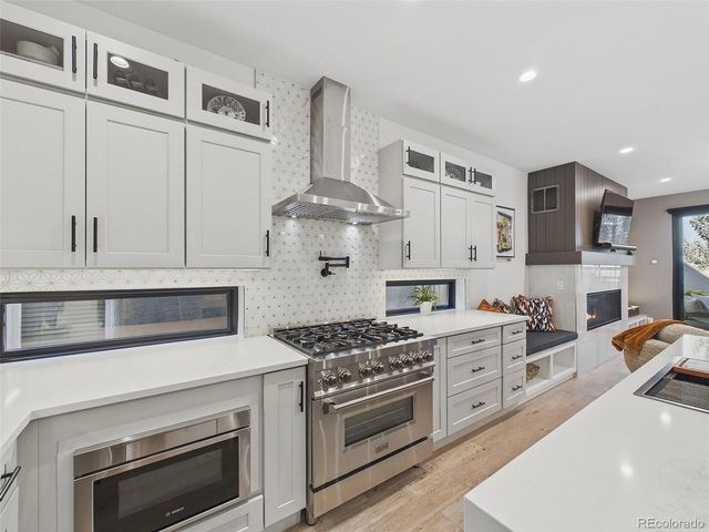 1286 S Pennsylvania St, Denver, CO 80210