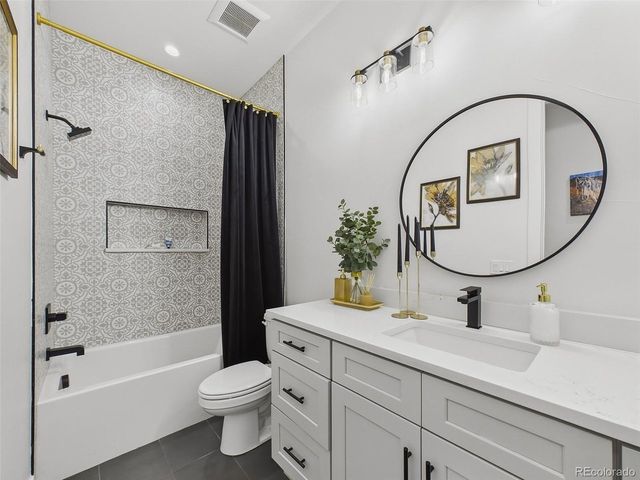 1286 S Pennsylvania St, Denver, CO 80210