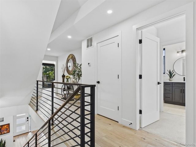 1286 S Pennsylvania St, Denver, CO 80210