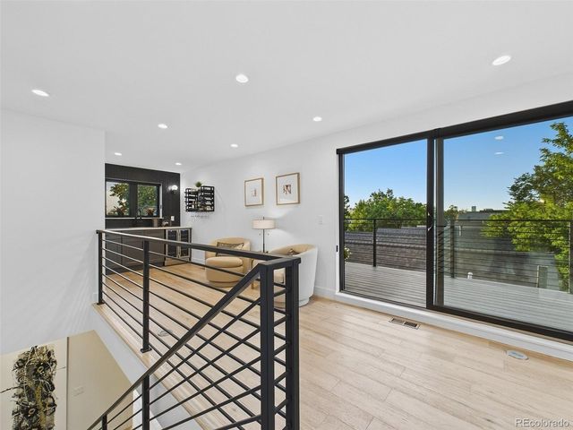 1286 S Pennsylvania St, Denver, CO 80210