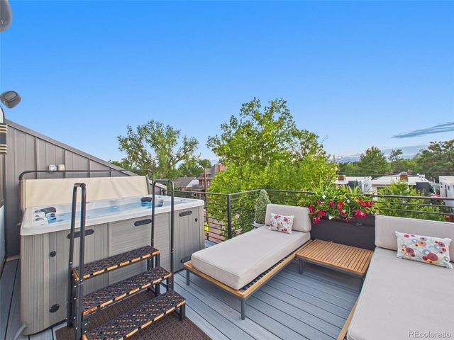 1286 S Pennsylvania St, Denver, CO 80210