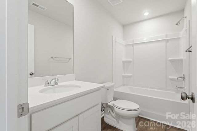 1504 Ardmore Drive, Sherrills Ford, NC 28673