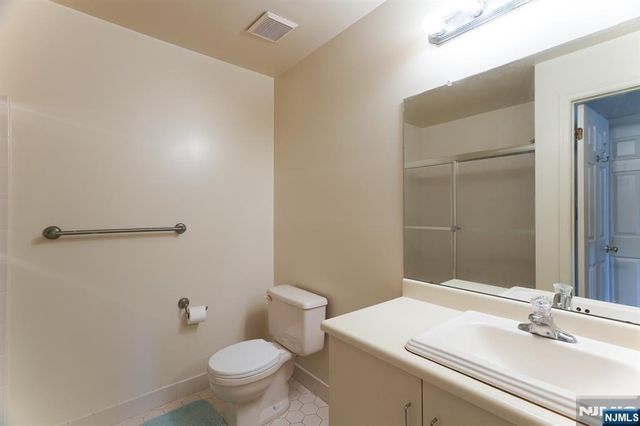 1234 Richmond Road, Mahwah, NJ 07430