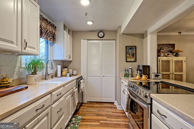 227 Shakespeare Drive 302, Clayton, GA 30525