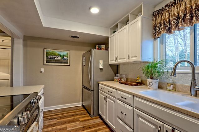 227 Shakespeare Drive 302, Clayton, GA 30525