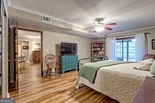 227 Shakespeare Drive 302, Clayton, GA 30525