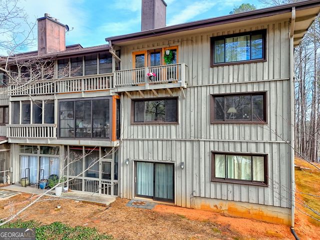 227 Shakespeare Drive 302, Clayton, GA 30525