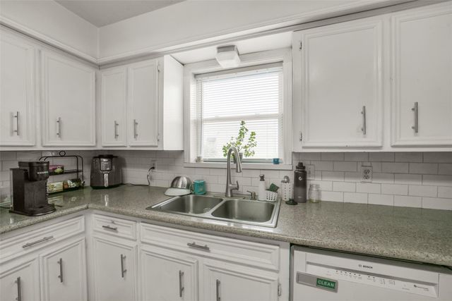 203 Leyden Court, Katy, TX 77450