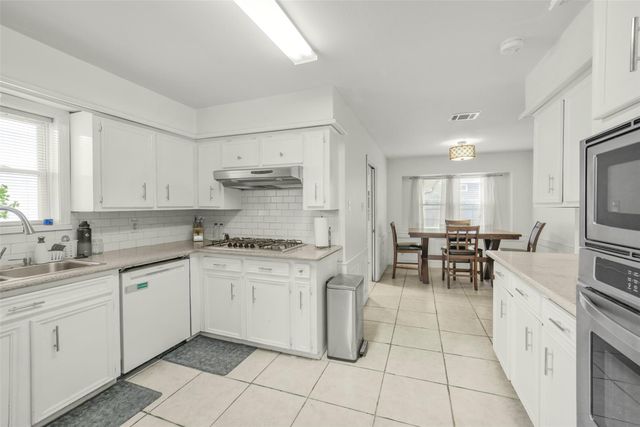 203 Leyden Court, Katy, TX 77450