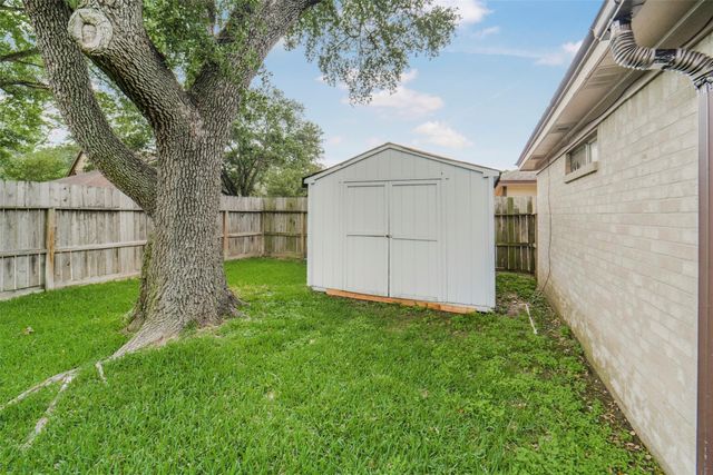 203 Leyden Court, Katy, TX 77450
