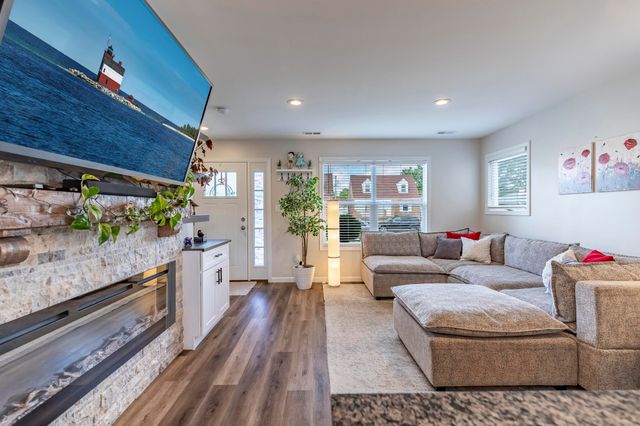 6739 Ontario Avenue, Hammond, IN 46323