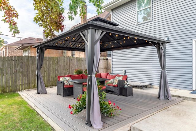 6739 Ontario Avenue, Hammond, IN 46323