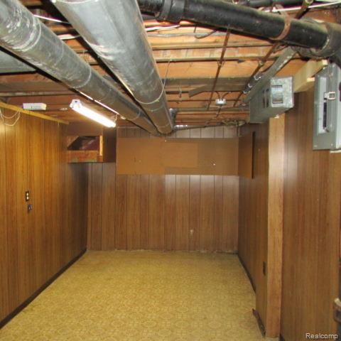 25316 Culver Street, Saint Clair Shores, MI 48081
