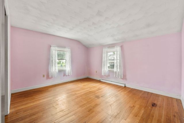 46 Selwyn Rd, Braintree, MA 02184