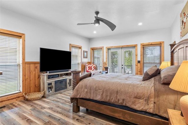 107 Harbor Point, Gallatin, MO 64640