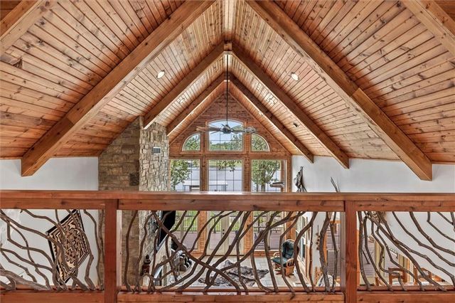 107 Harbor Point, Gallatin, MO 64640