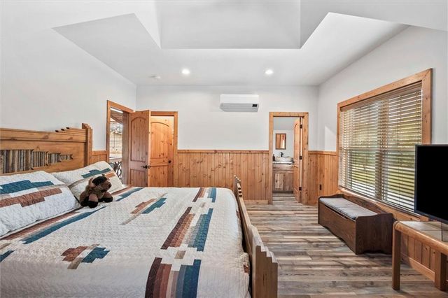 107 Harbor Point, Gallatin, MO 64640