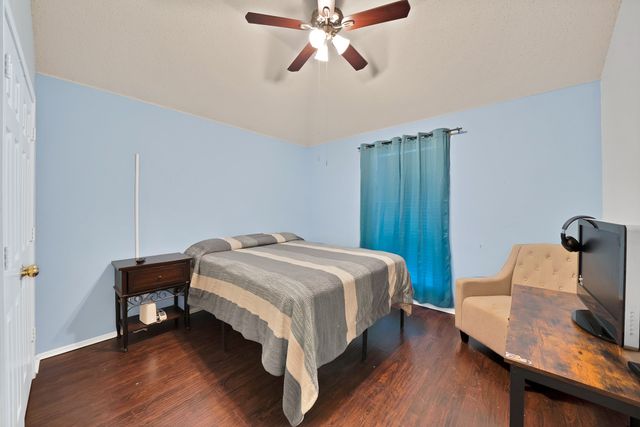 745 Woodridge Drive, Desoto, TX 75115