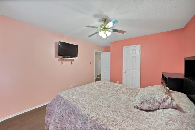 745 Woodridge Drive, Desoto, TX 75115