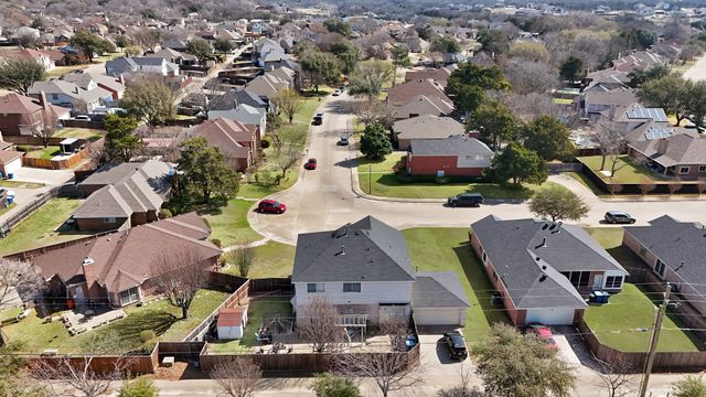 745 Woodridge Drive, Desoto, TX 75115