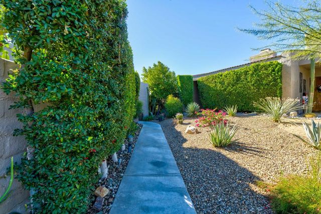 2937 Sundance Circle W, Palm Springs, CA 92262