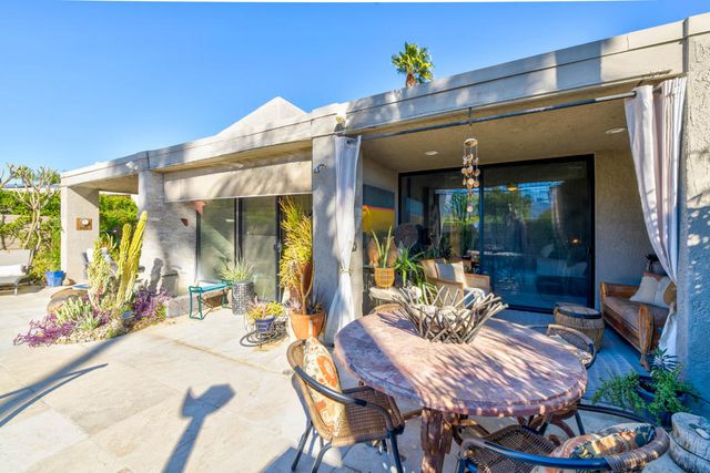 2937 Sundance Circle W, Palm Springs, CA 92262