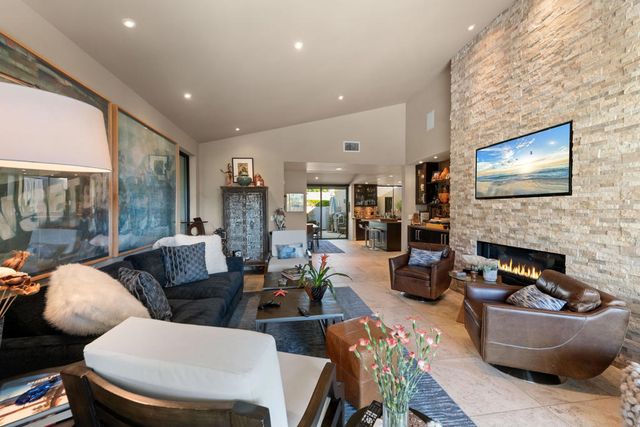 2937 Sundance Circle W, Palm Springs, CA 92262